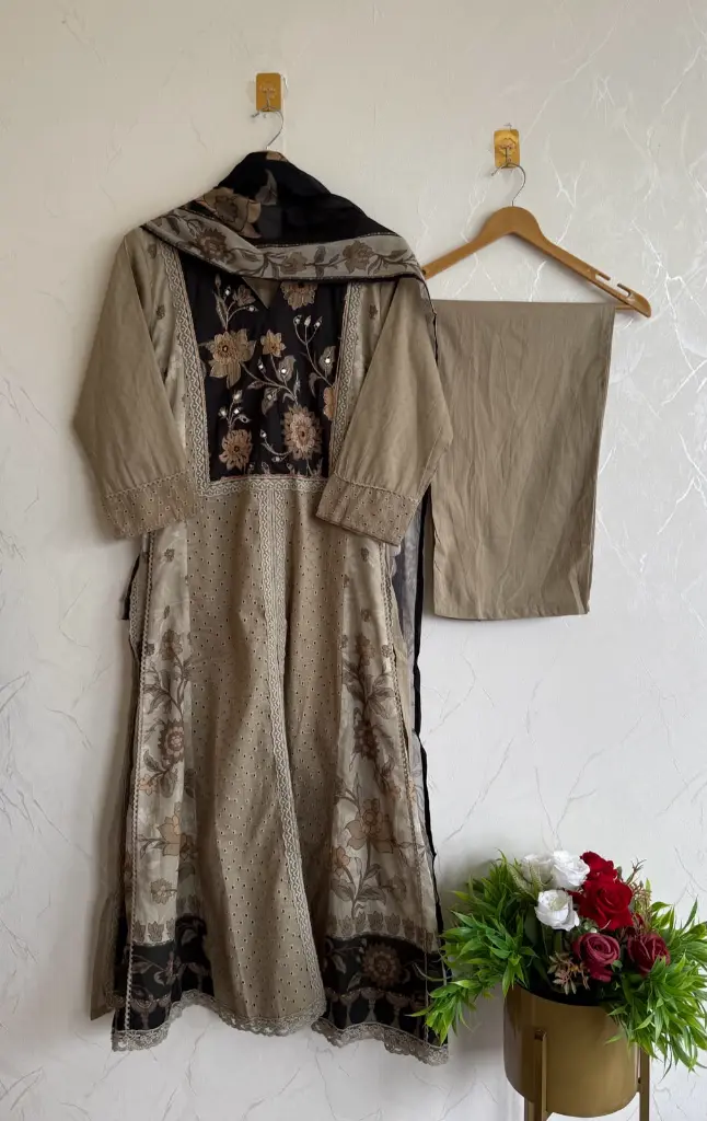 PS0117 (3).webp