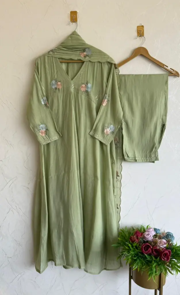 ps0186 (2).webp