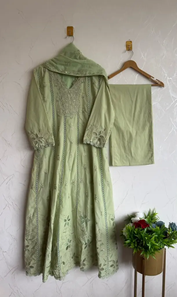 PS0214 (1).webp