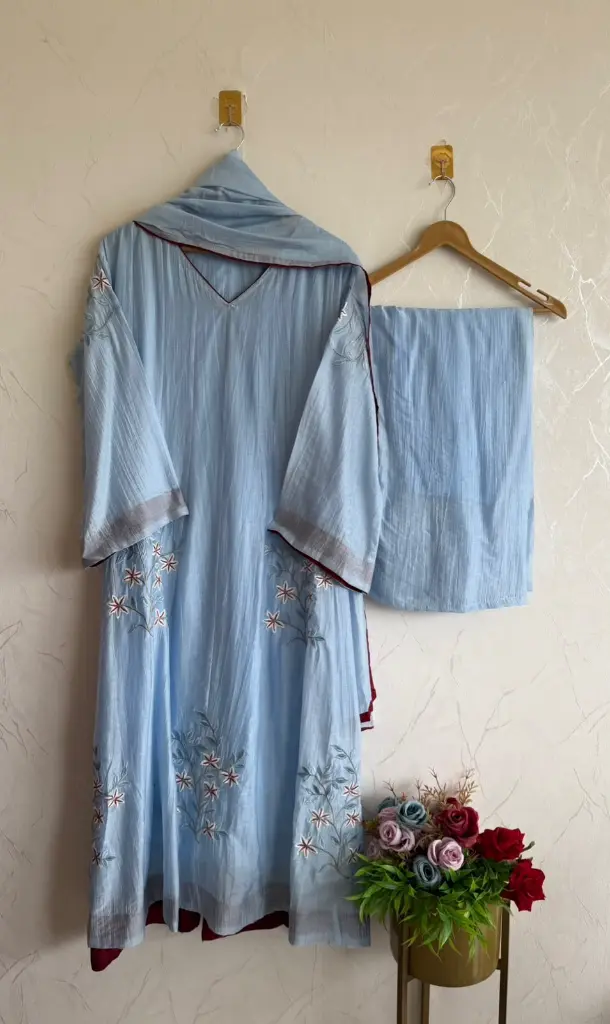 PS0227-1.webp