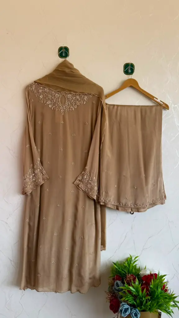 ps0240 (3).webp