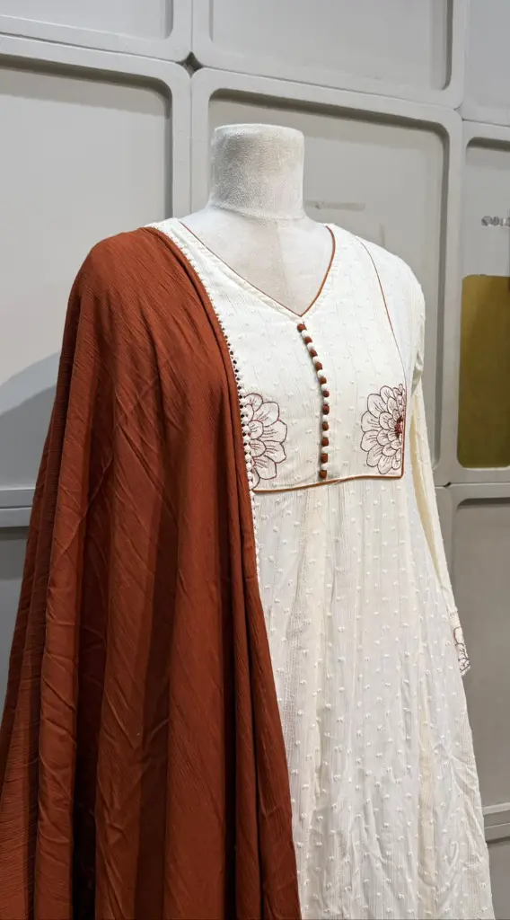 ps0266 (3).webp