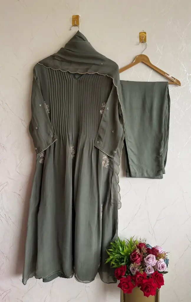 ps0260 (2).webp