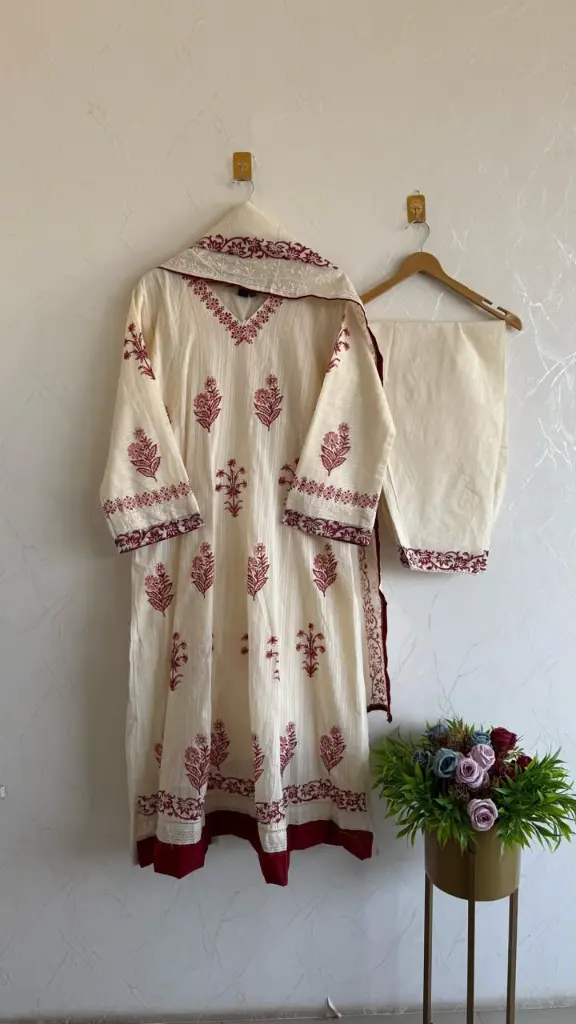 22097 (2).webp