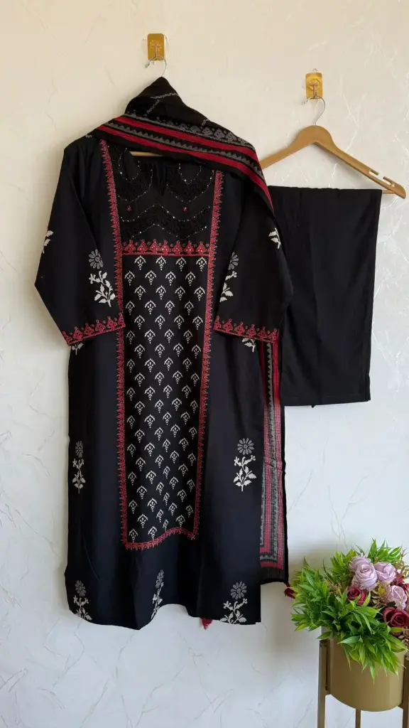 PS0005-1.webp